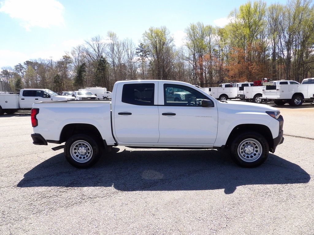 Used 2023 Chevrolet Colorado W/T RWD image 9