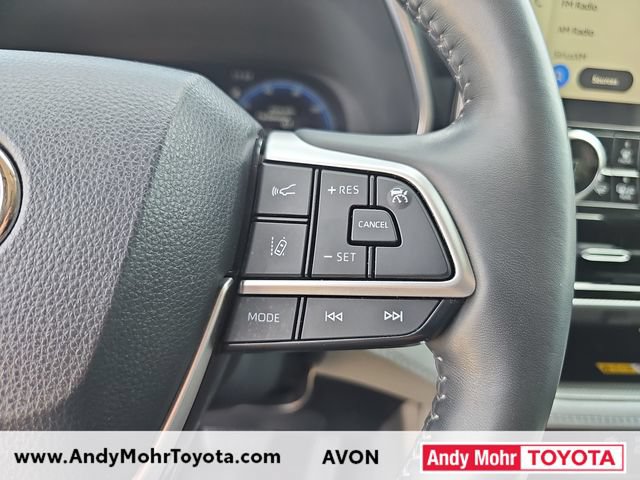 Used 2023 Toyota Highlander Platinum FWD image 18