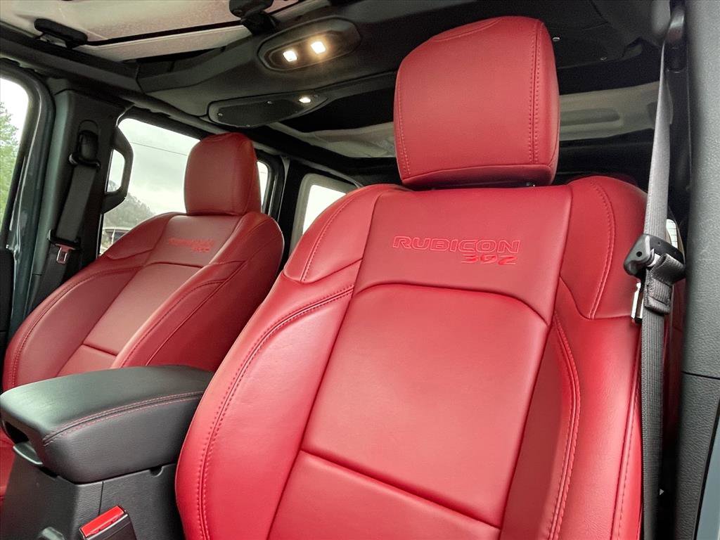 Used 2024 Jeep Wrangler Unlimited Rubicon 392 AWD/4WD image 20
