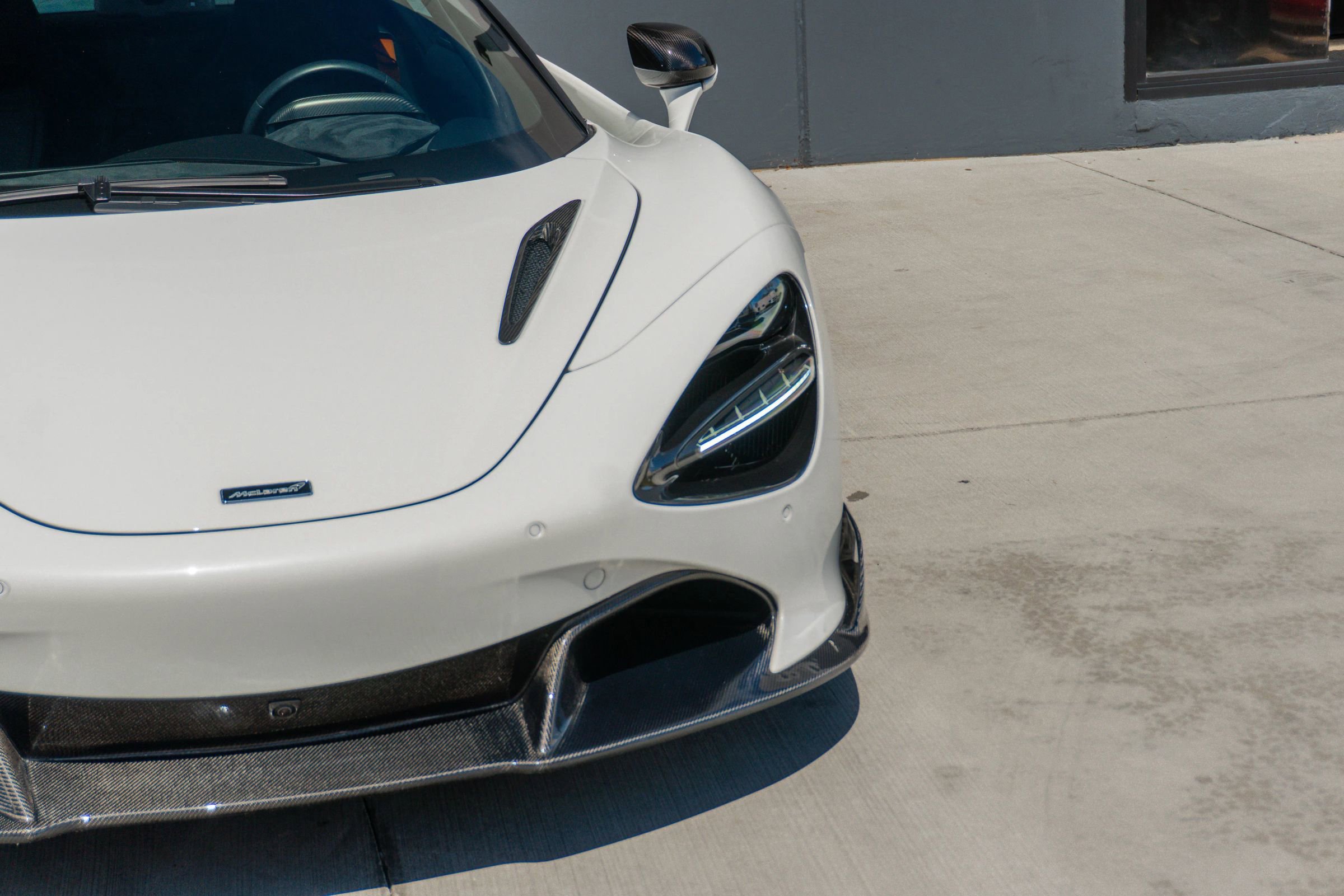 Used 2021 McLaren 720S Spider image 27