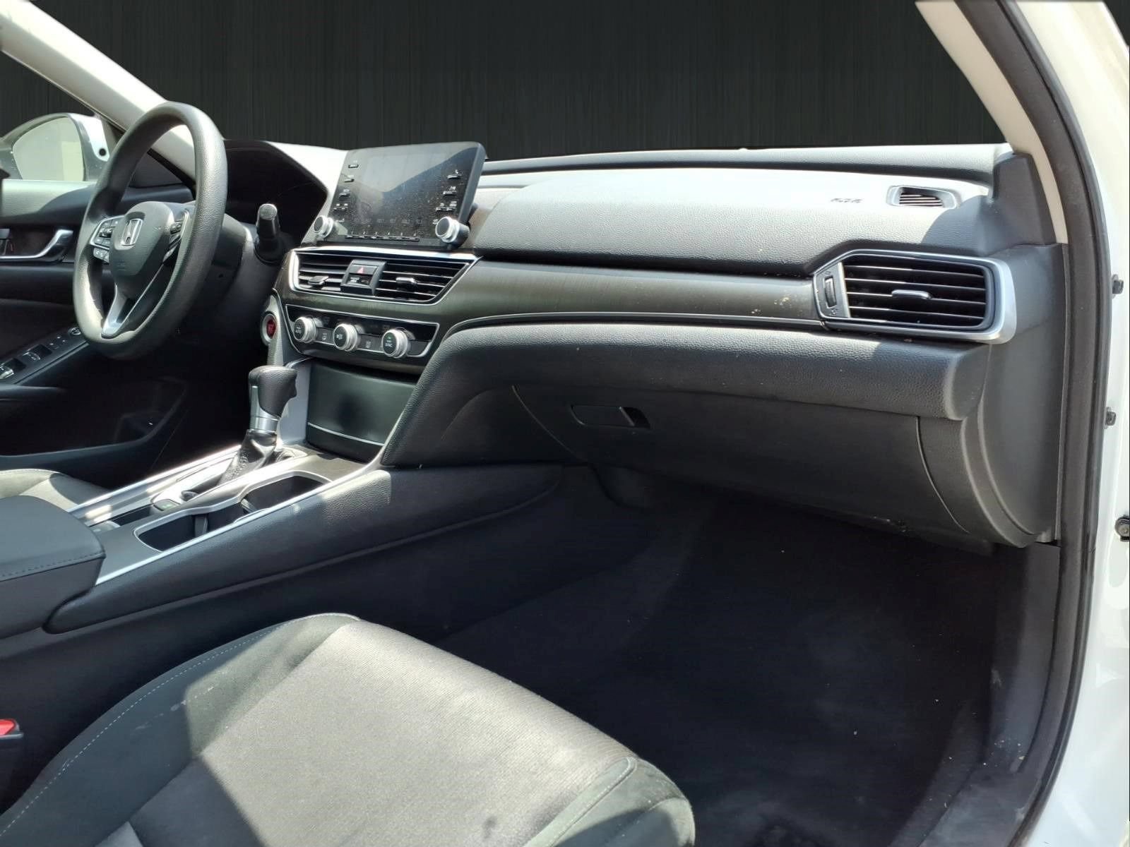 Used 2020 Honda Accord LX image 14