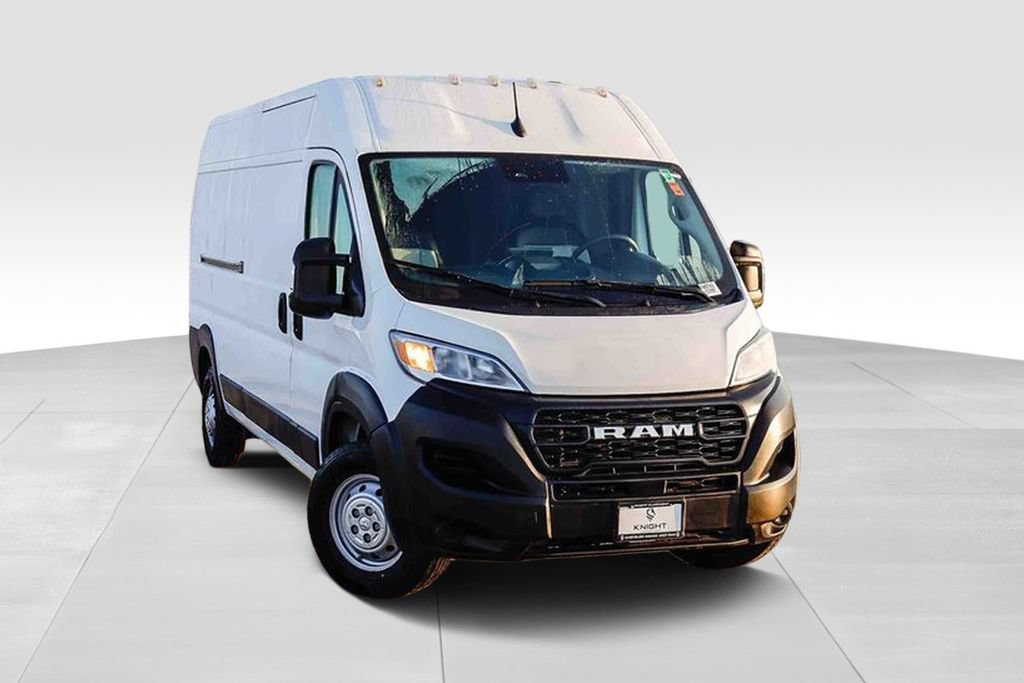 Used 2023 RAM ProMaster 2500 w/ Premium Convenience Group (B) FWD image 2