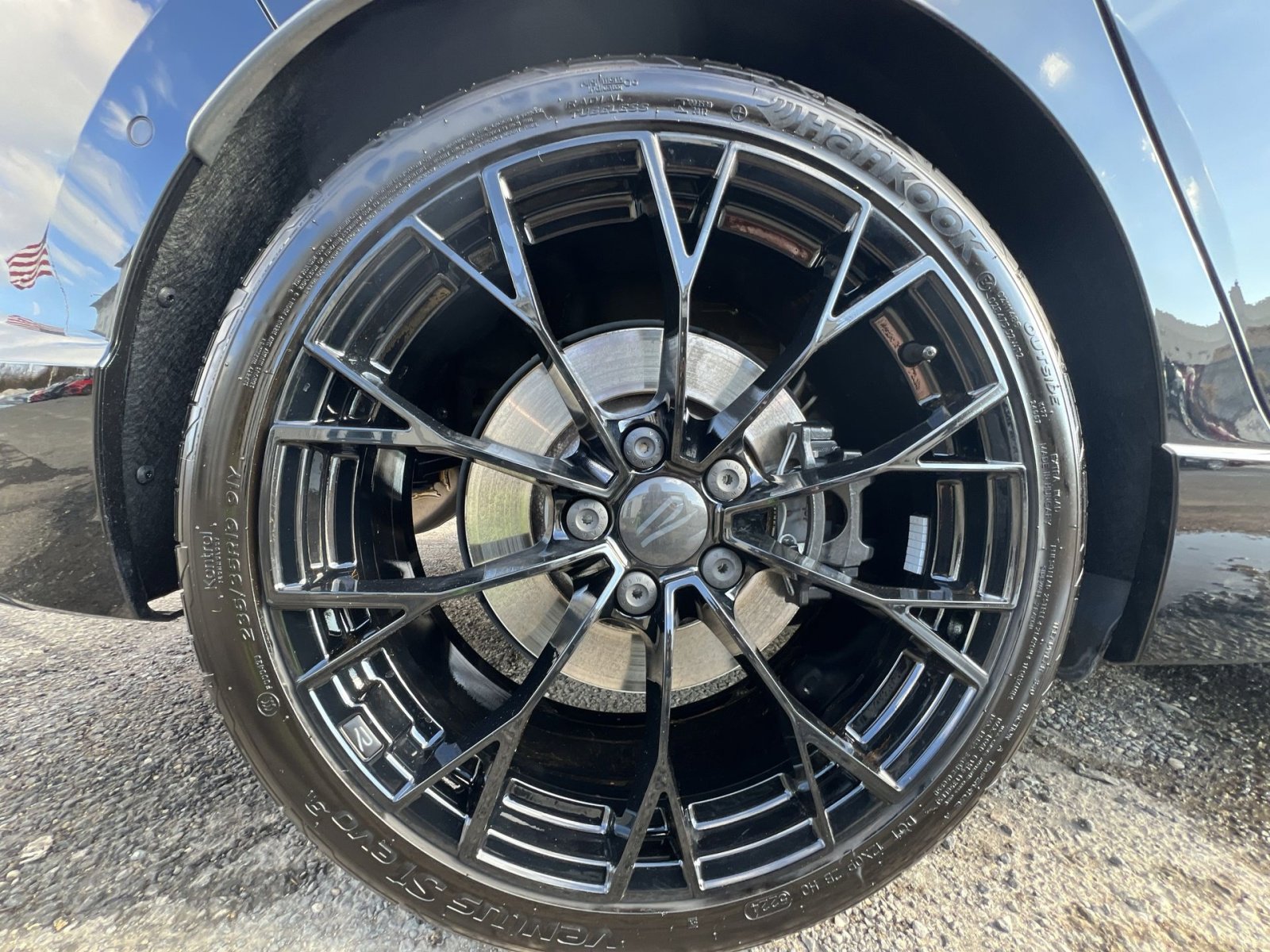 Used 2025 Volkswagen Golf R Black Edition image 12