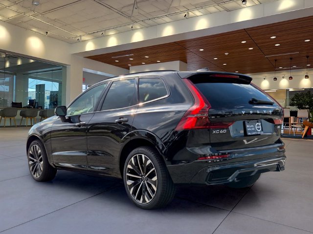 New 2027 Volvo XC60 B5 Ultra AWD/4WD image 3