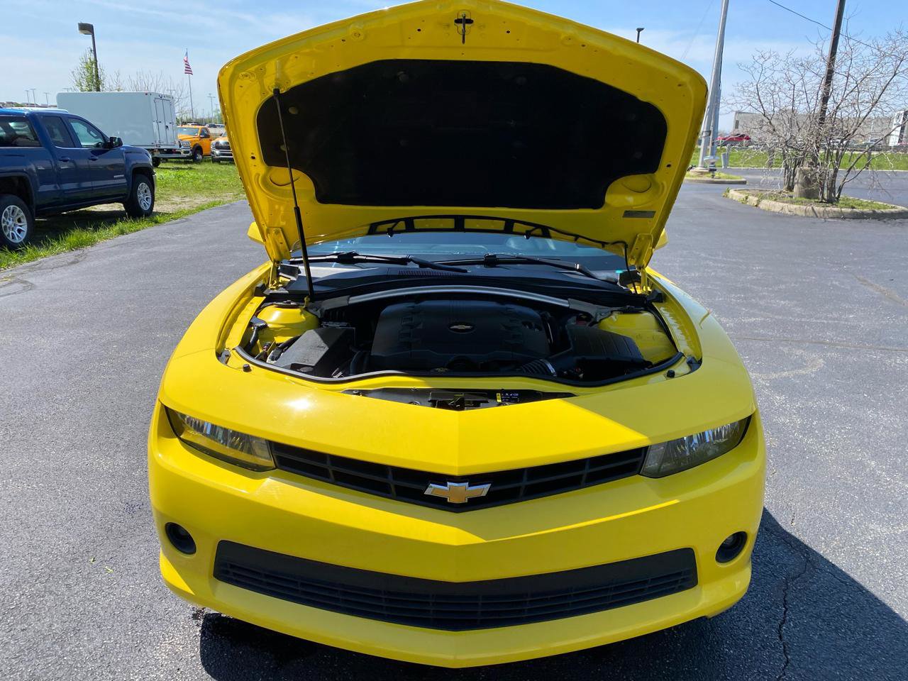 Used 2015 Chevrolet Camaro LT RWD image 45