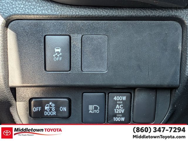 Used 2021 Toyota Tacoma TRD Sport w/ Technology Package AWD/4WD image 18