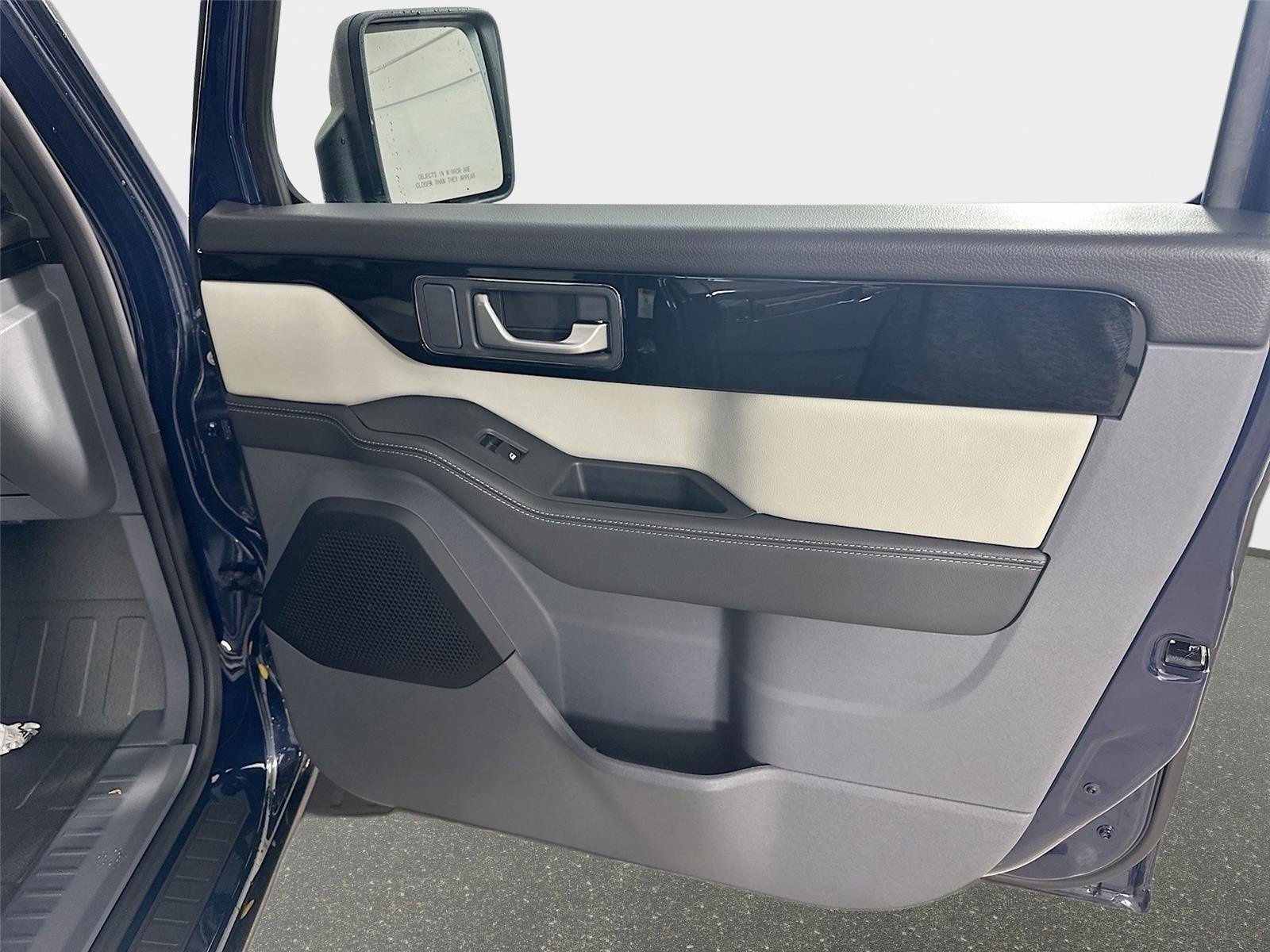 New 2025 INEOS Grenadier Fieldmaster Edition image 48