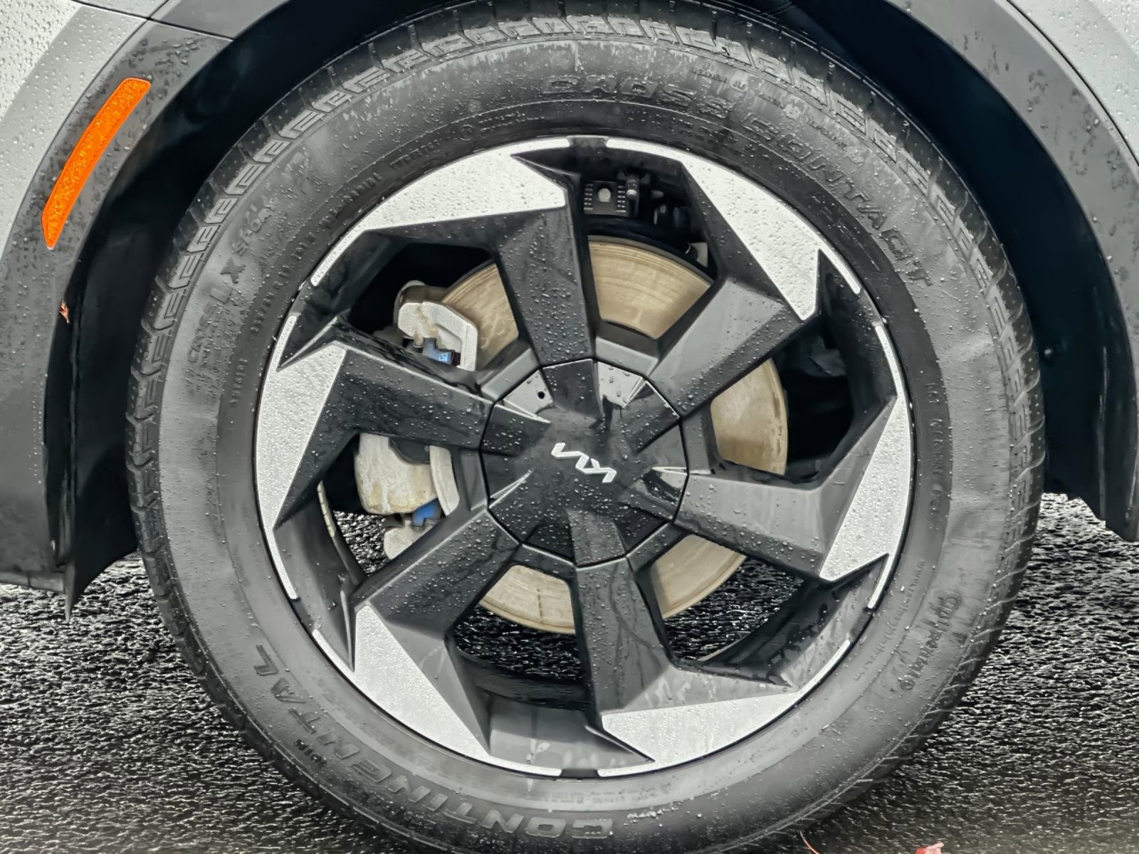 Used 2025 Kia Sorento EX image 26