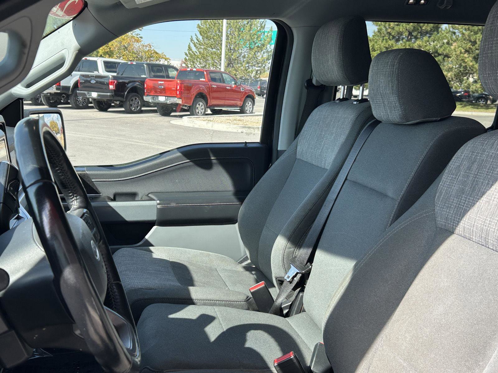 Used 2022 Ford F150 XLT w/ Equipment Group 302A High image 38