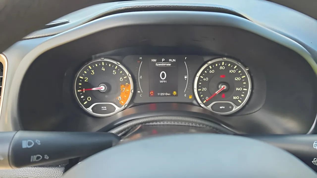 Used 2017 Jeep Renegade Sport w/ Power & Air Group image 29