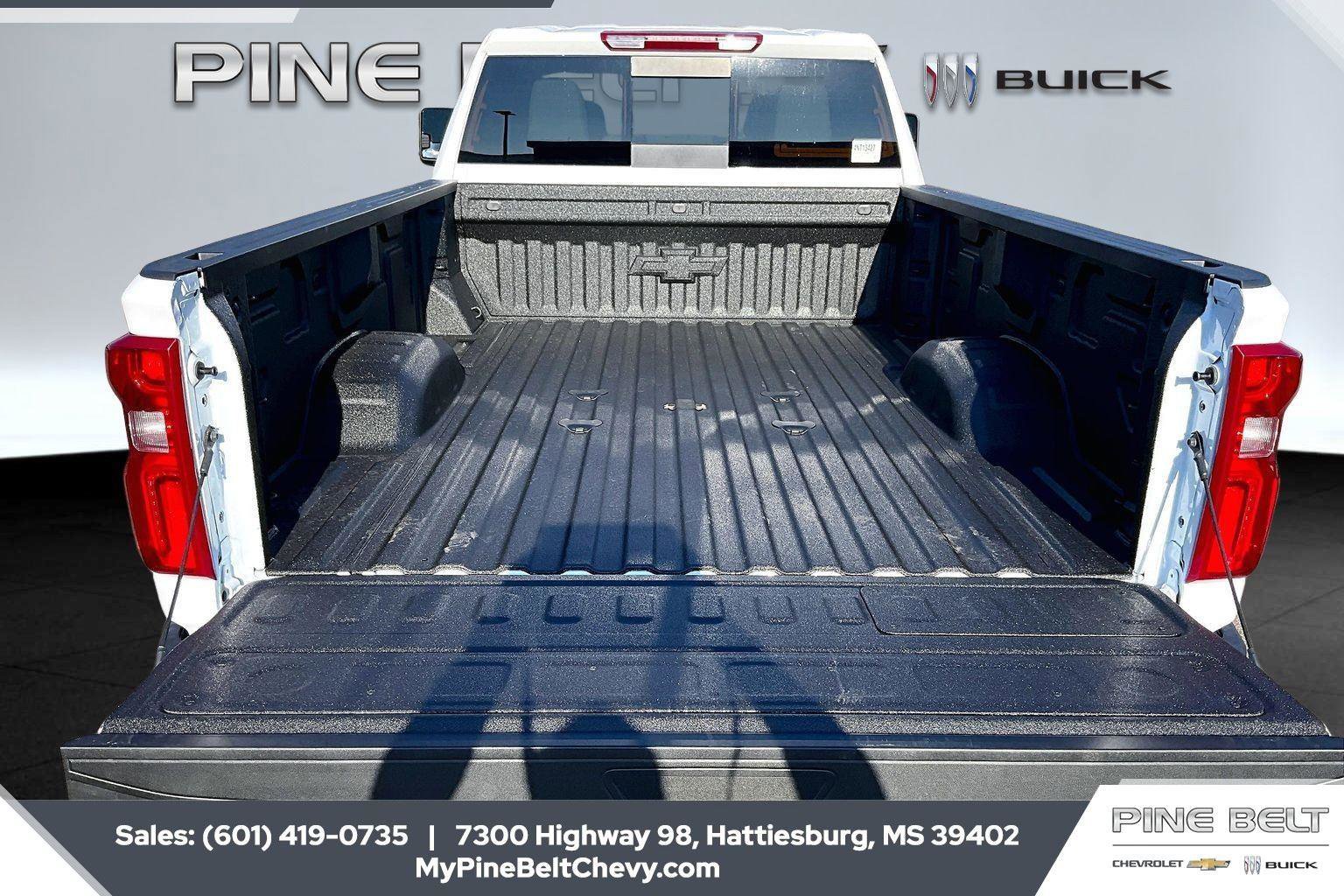 New 2026 Chevrolet Silverado 3500 LT image 5