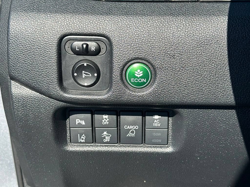Used 2017 Honda Ridgeline RTL-E image 19