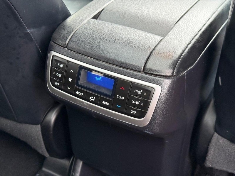 Used 2015 Toyota Highlander Limited Platinum image 17