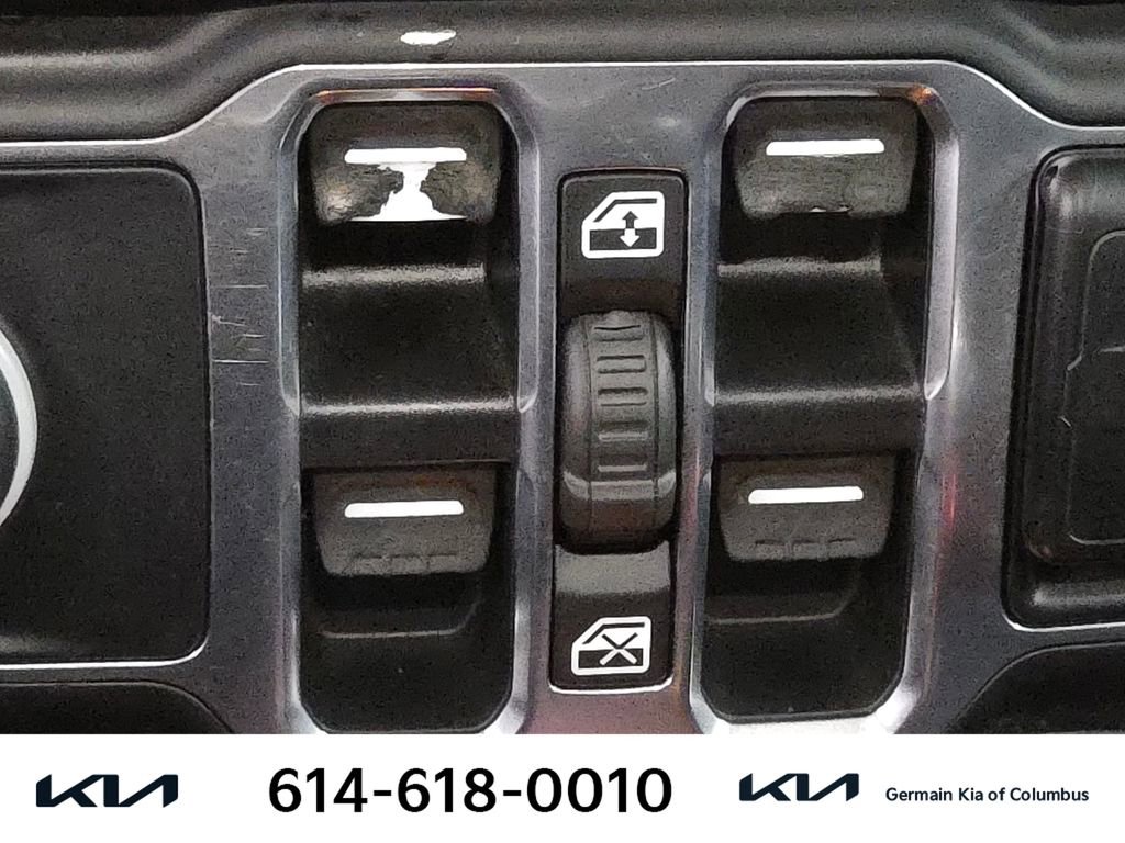 Used 2020 Jeep Gladiator Sport w/ Quick Order Package 24S AWD/4WD image 31