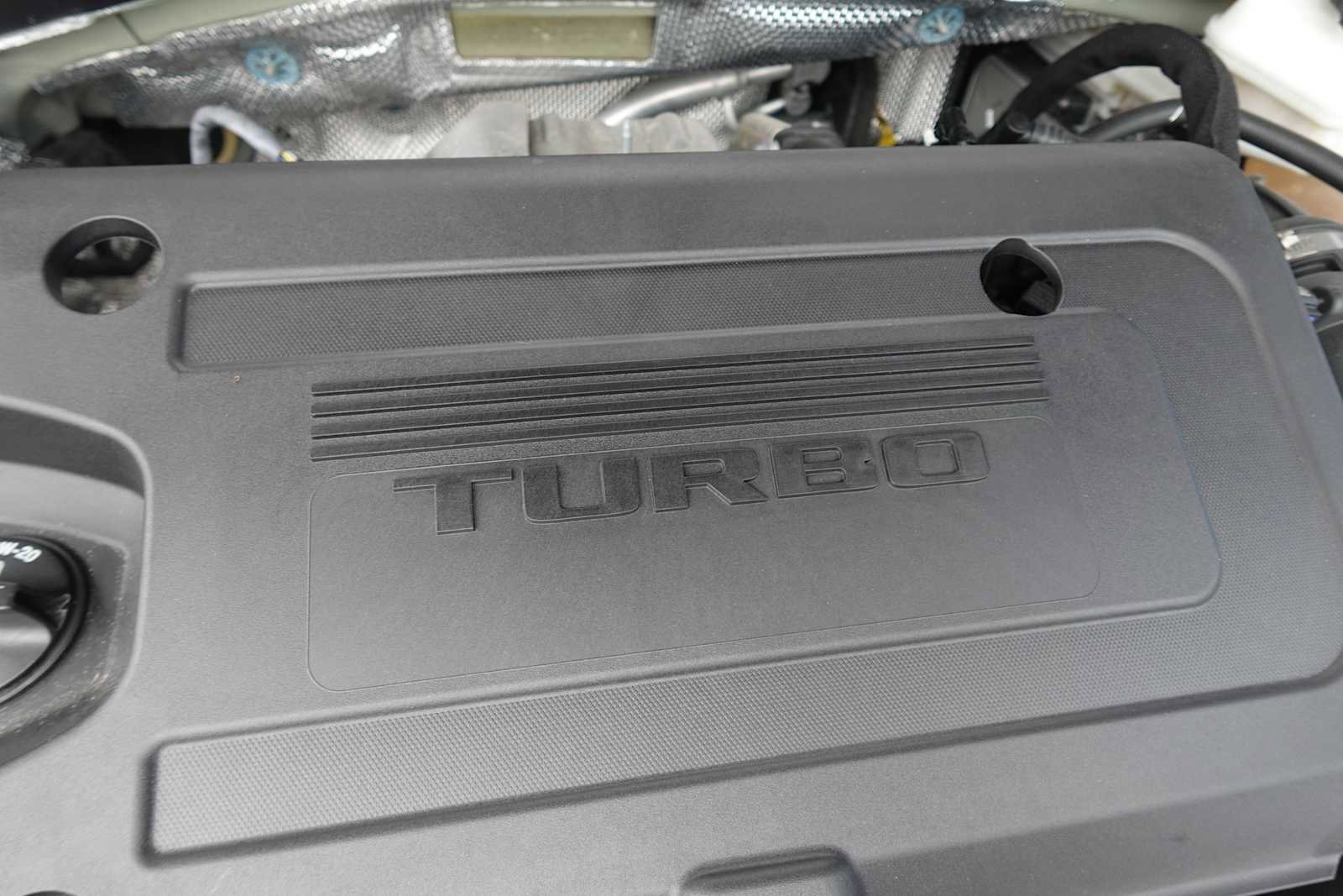 Used 2023 Buick Envision Essence image 30