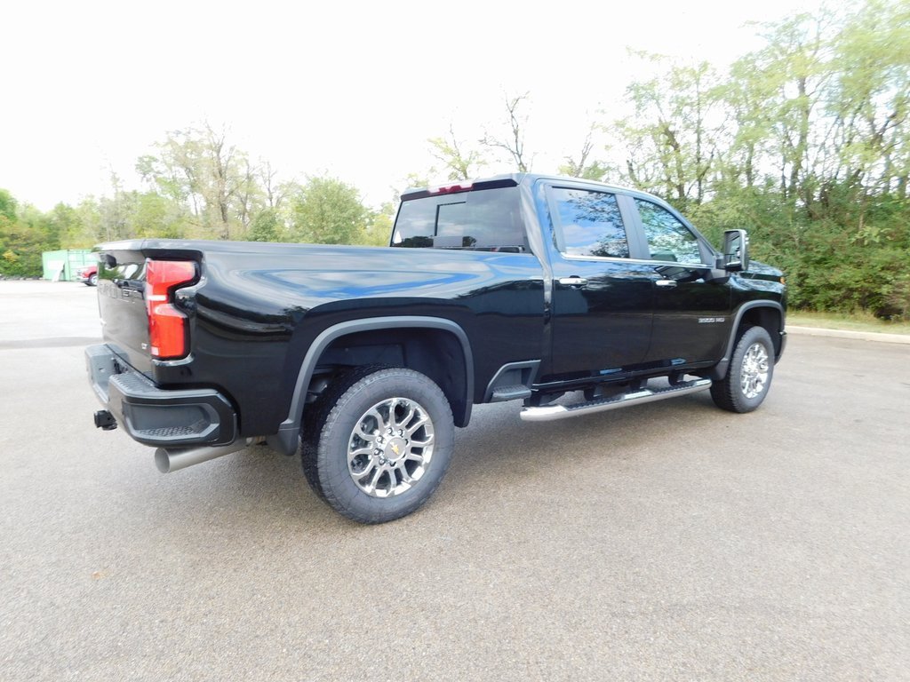 New 2026 Chevrolet Silverado 3500 LT w/ Z71 Chrome Sport Edition image 3