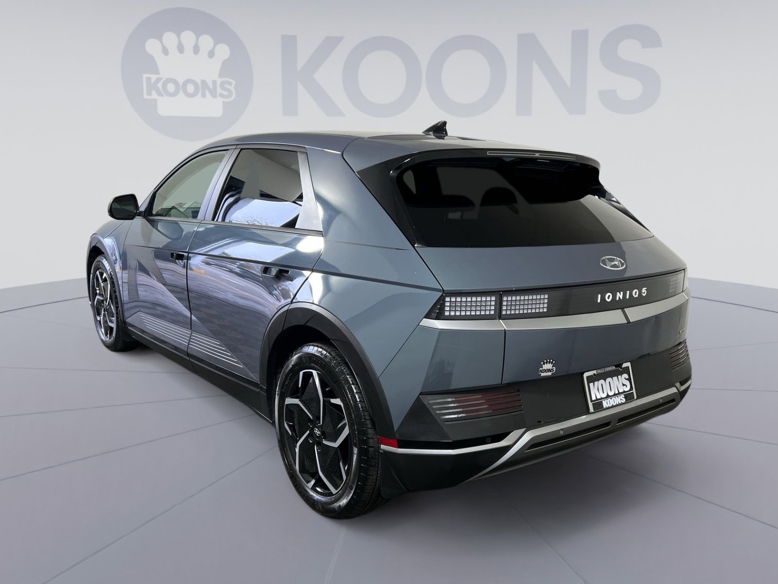 Used 2024 Hyundai Ioniq 5 SEL image 4