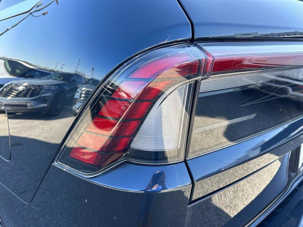 New 2026 Lincoln Navigator Premiere AWD/4WD image 9