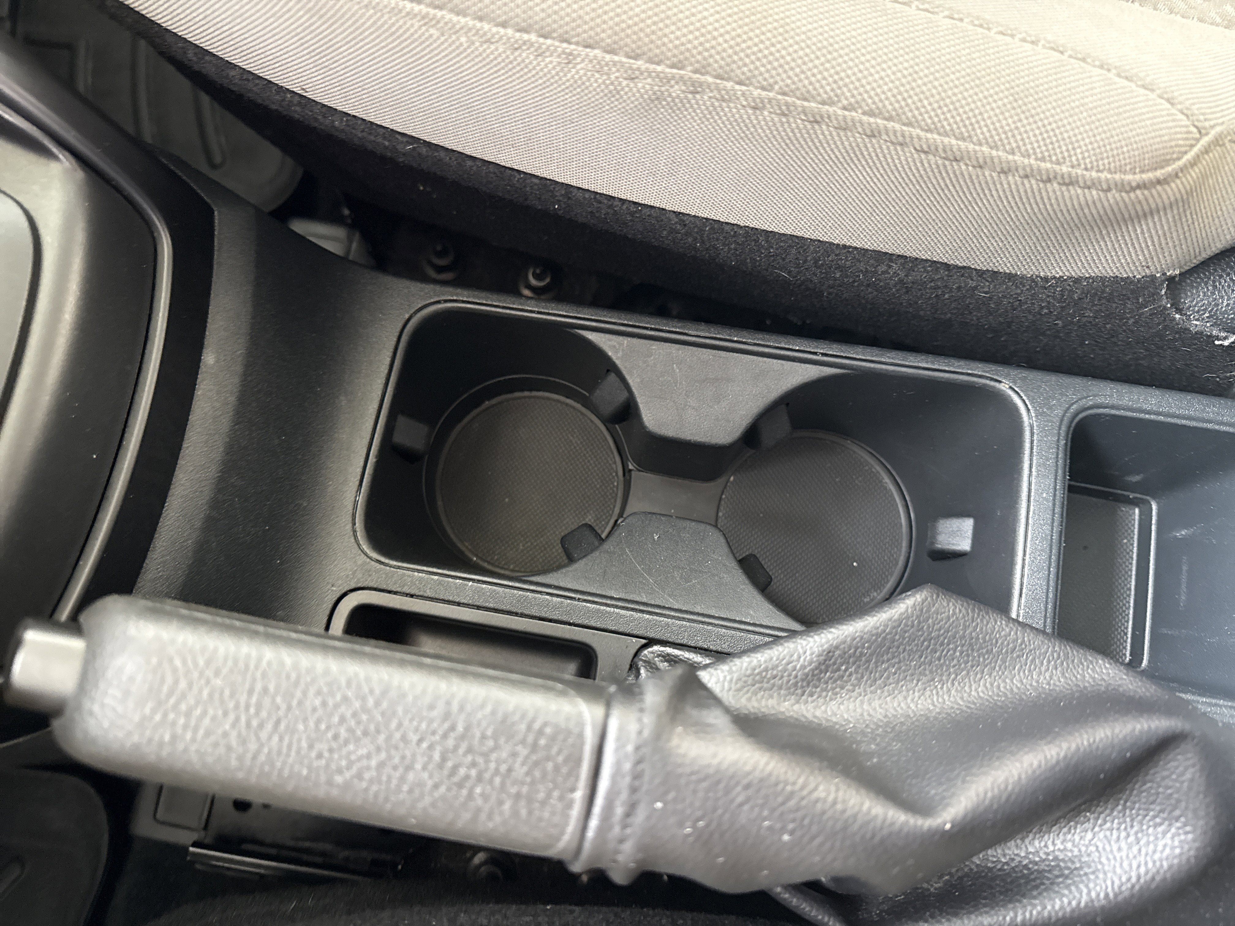 Used 2022 Ford EcoSport S image 25