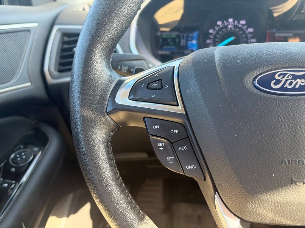 Used 2019 Ford Edge SEL w/ Equipment Group 201A AWD/4WD image 8