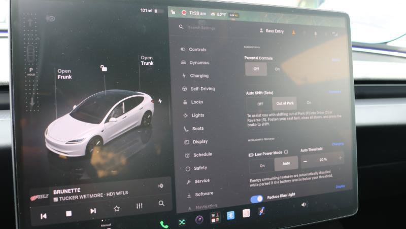 Used 2025 Tesla Model 3 Long Range RWD image 11