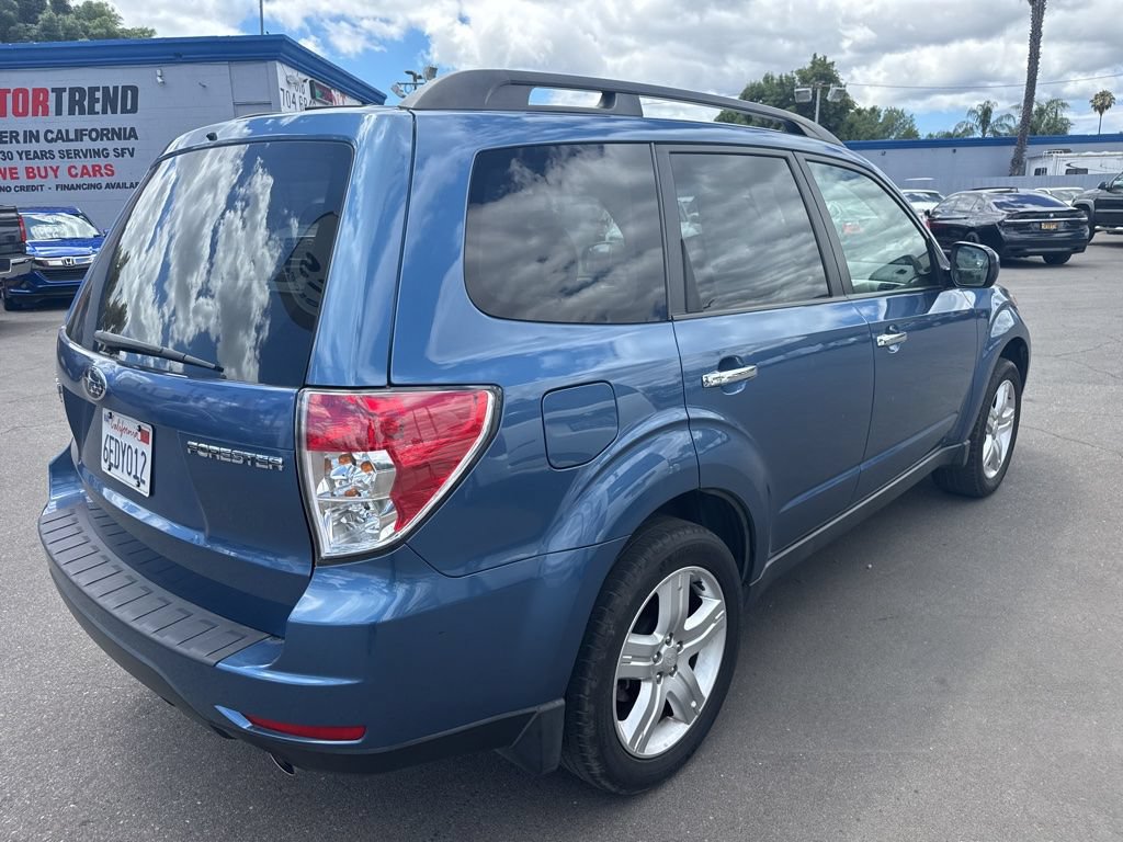Used 2009 Subaru Forester 2.5X Limited AWD/4WD image 4