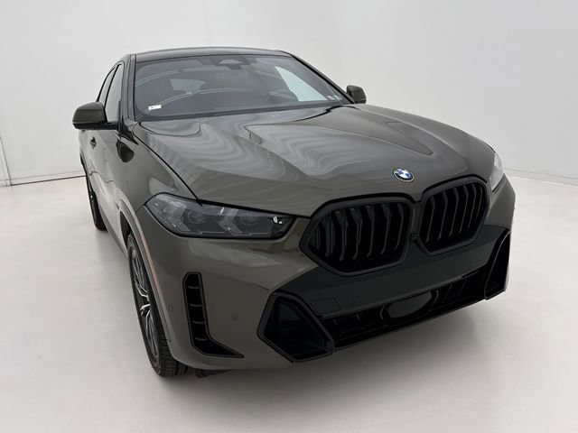 Used 2024 BMW X6 xDrive40i w/ Premium Package image 3