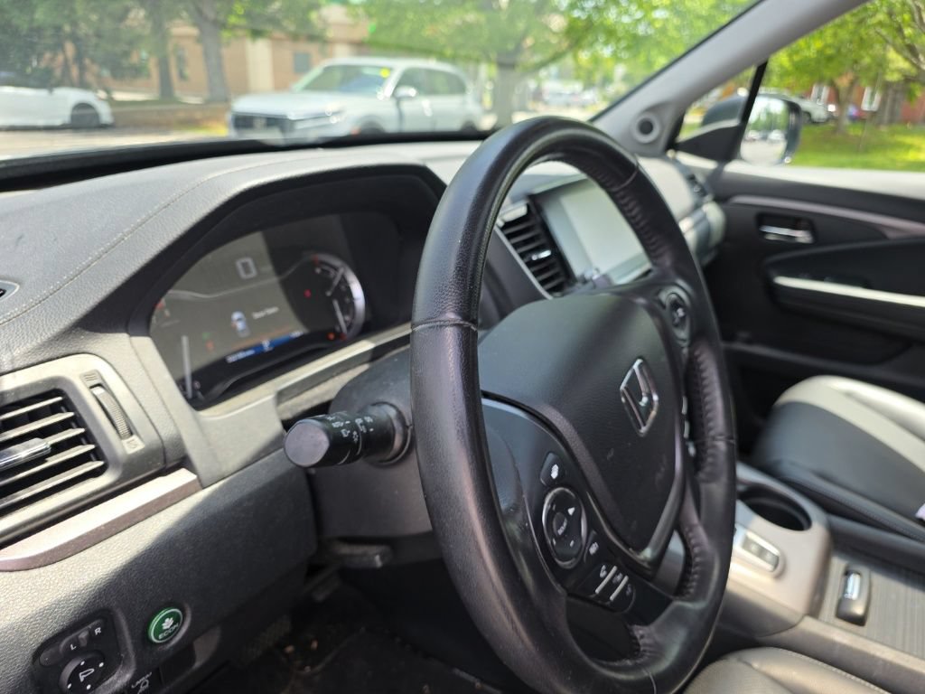 Certified 2023 Honda Ridgeline RTL image 23