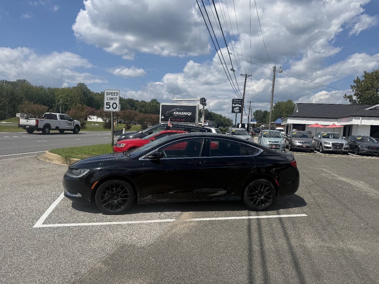 Used 2015 Chrysler 200 Limited FWD image 6