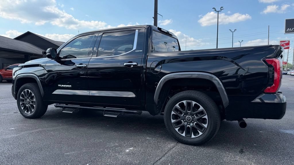 Used 2022 Toyota Tundra Limited AWD/4WD image 4