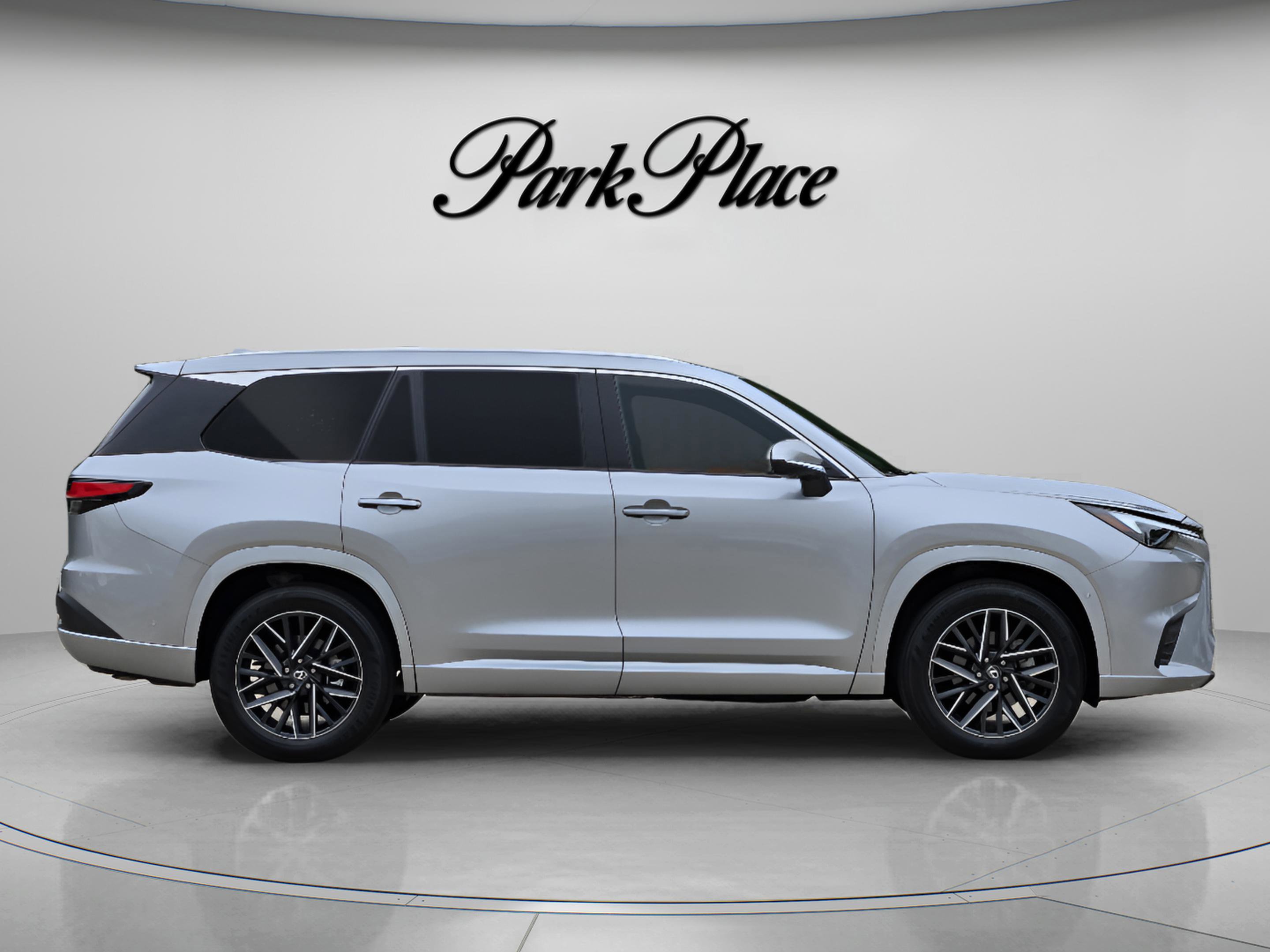 Used 2025 Lexus TX 350 AWD w/ Technology Package image 7