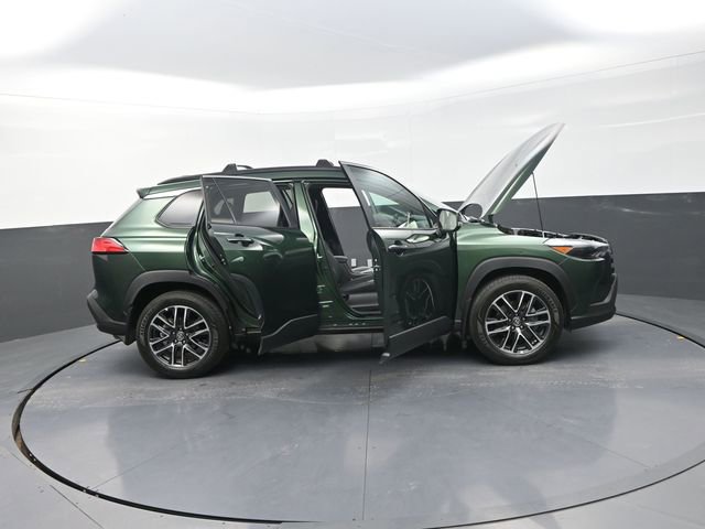 Used 2026 Toyota Corolla Cross XLE w/ Convenience Package image 16