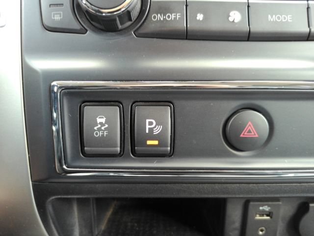 Used 2017 Nissan Titan SL RWD image 48