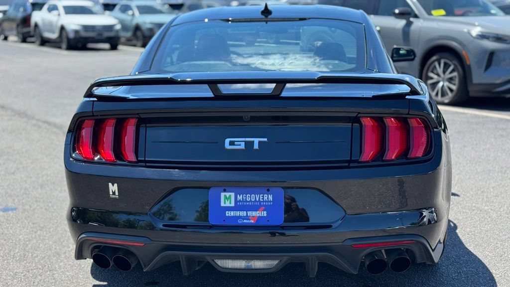 Used 2021 Ford Mustang GT Premium w/ GT Performance Package RWD image 3