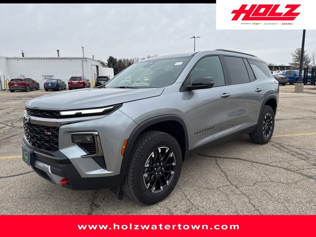 Certified 2025 Chevrolet Traverse Z71 w/ LPO, Floor Liner Package