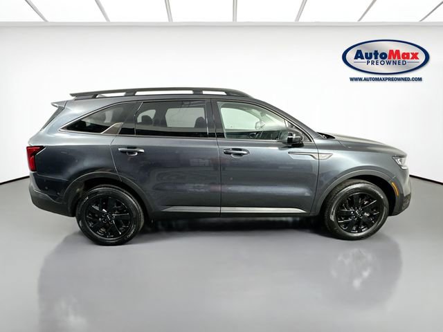 Used 2023 Kia Sorento S w/ Panoramic Sunroof Package AWD/4WD image 10