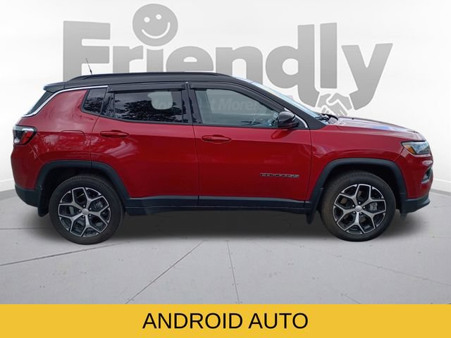 Used 2024 Jeep Compass Limited w/ Sun and Sound Group AWD/4WD image 4