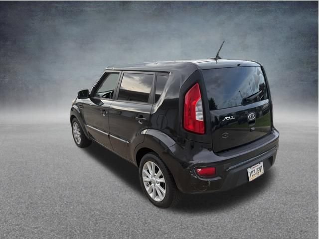 Used 2012 Kia Soul + w/ Audio Pkg FWD image 9