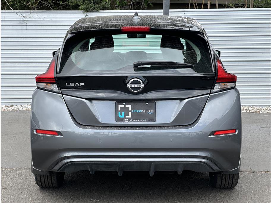 Used 2024 Nissan Leaf S FWD image 11