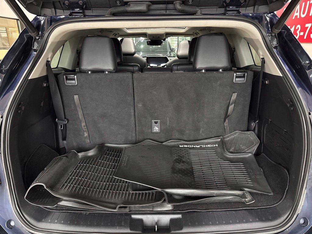 Used 2020 Toyota Highlander Platinum AWD/4WD image 23