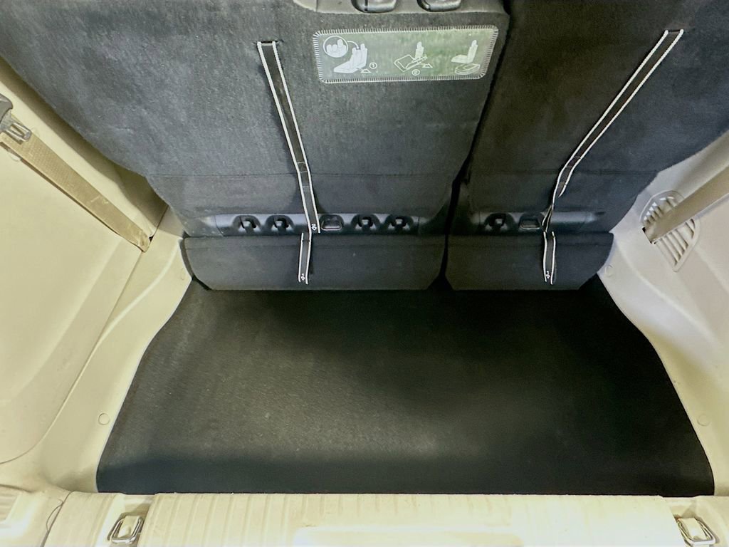 Certified 2019 Chrysler Pacifica Touring-L image 32