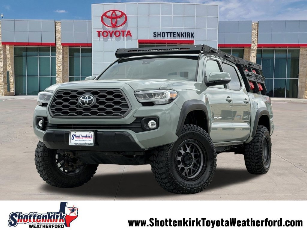 Used 2022 Toyota Tacoma TRD Off-Road w/ TRD Premium Off Road Package AWD/4WD image 1