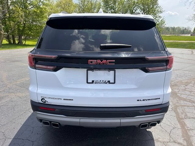 Used 2025 GMC Acadia Elevation AWD/4WD image 4