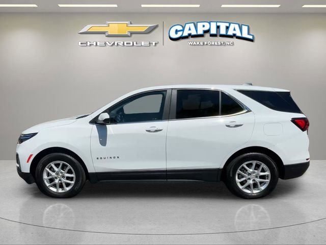 Used 2023 Chevrolet Equinox LT w/ LPO, Floor Liner Package FWD image 2