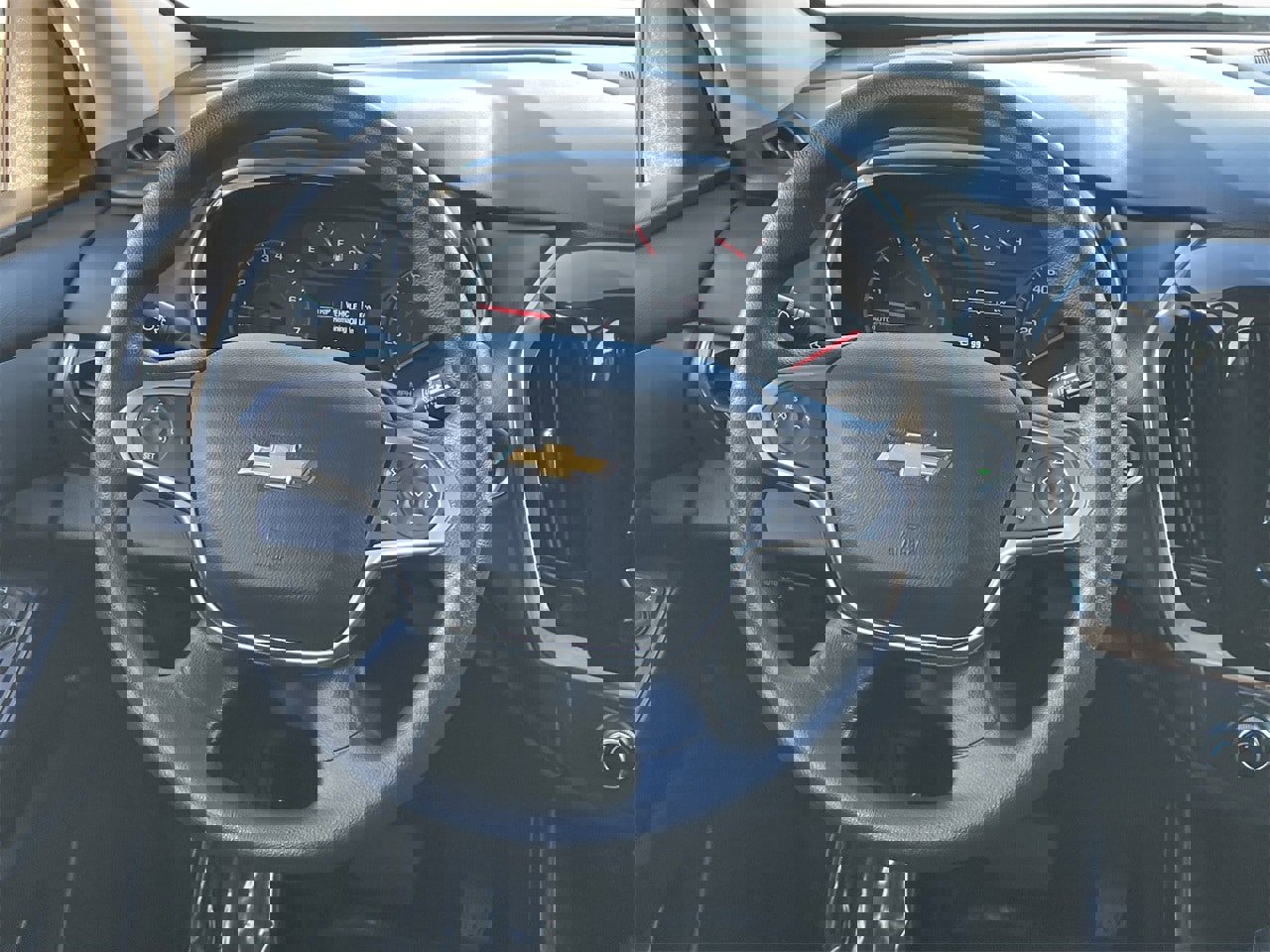 Used 2020 Chevrolet Traverse LS image 15