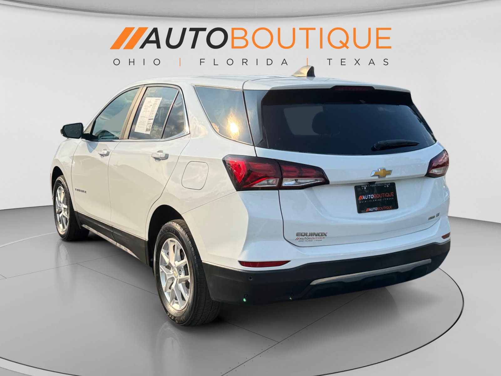 Used 2022 Chevrolet Equinox LT AWD/4WD image 3