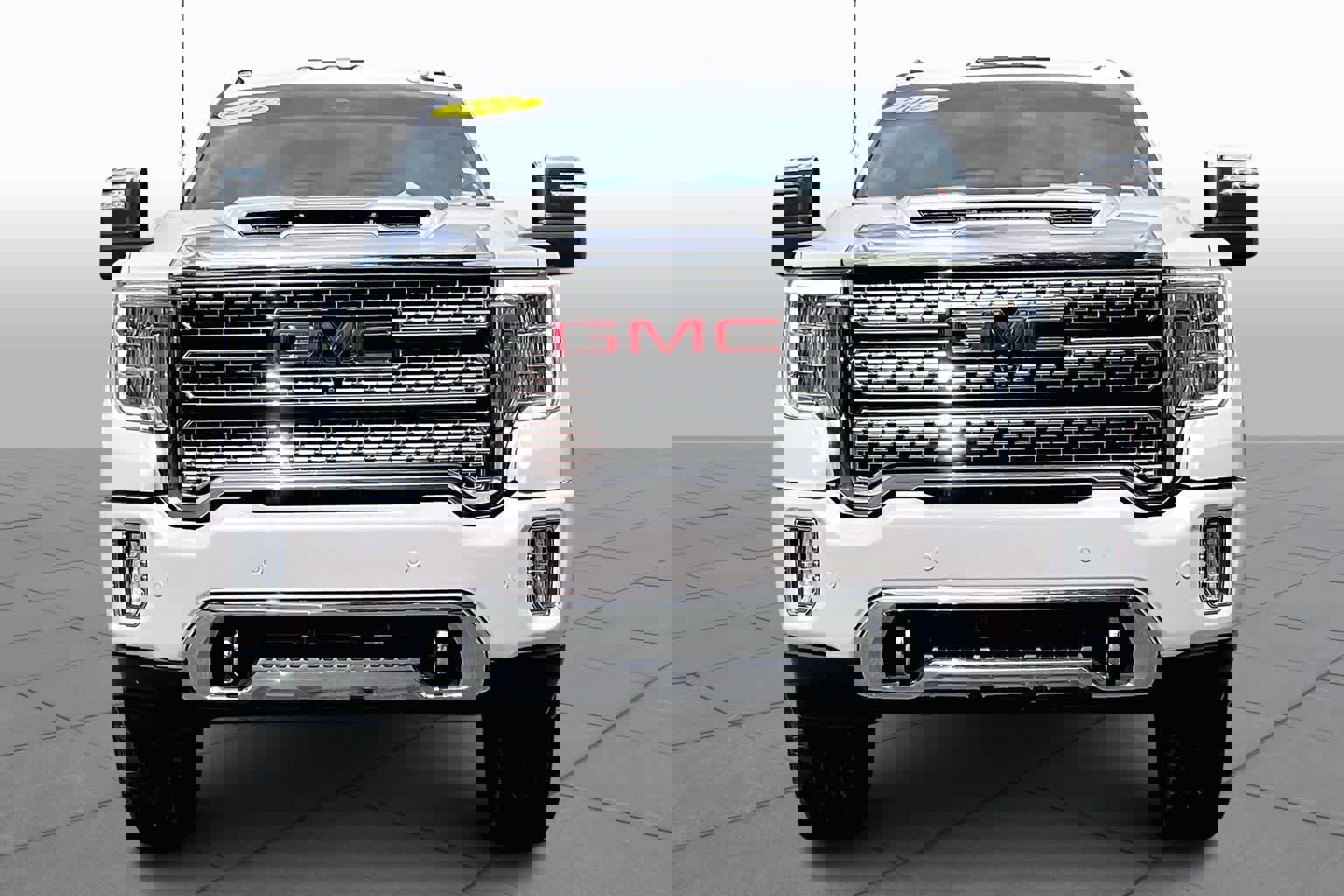 Certified 2022 GMC Sierra 3500 Denali w/ Denali Ultimate Package image 4