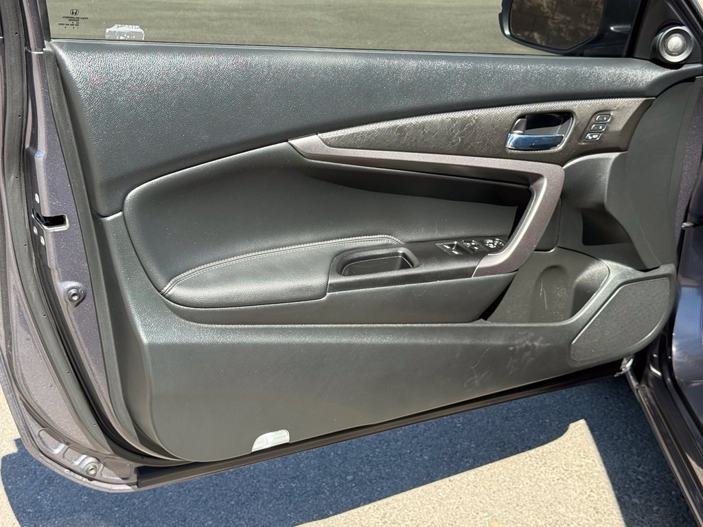 Used 2017 Honda Accord EX-L image 19
