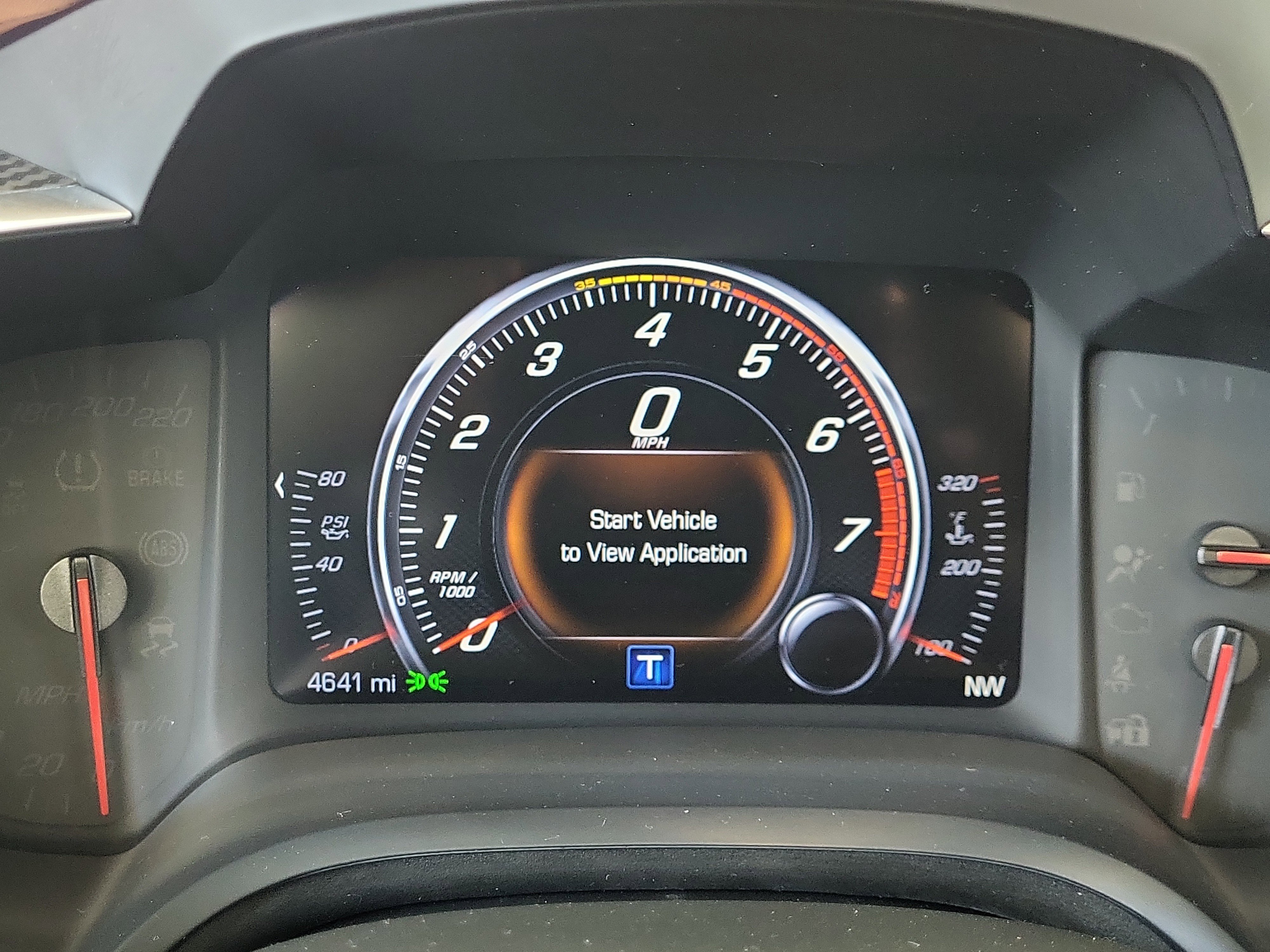 Used 2016 Chevrolet Corvette Z06 w/ 3LZ Preferred Equipment Group image 9