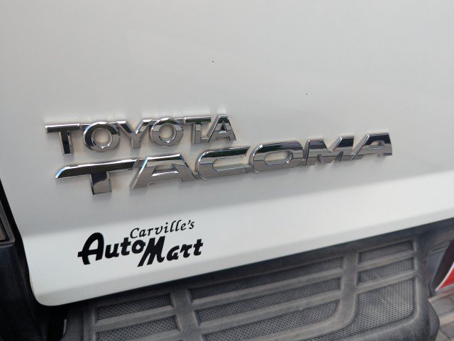 Used 2015 Toyota Tacoma 4x4 Double Cab w/ TRD Off-Road Package image 26